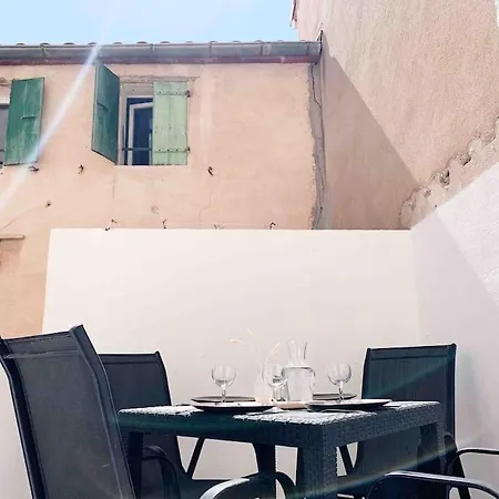 Vermeille: Terrasse Calme Au Coeur Du Village Apartment Port Vendres